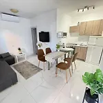 Casa Tea Close To The Queen Beach- By Ta Leut Agency