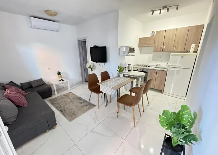 Casa Tea Close To The Queen Beach- By Ta Leut Agency