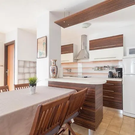 Casa Tea Close To The Queen Beach- By Ta Leut Agency * Privlaka (Zadar)