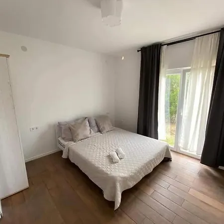 Apartment Casa Tea Close To The Queen Beach- By Ta Leut Agency *