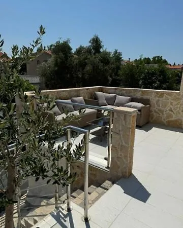 Casa Tea Close To The Queen Beach- By Ta Leut Agency *