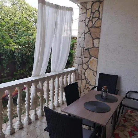 Apartment Casa Tea Close To The Queen Beach- By Ta Leut Agency
