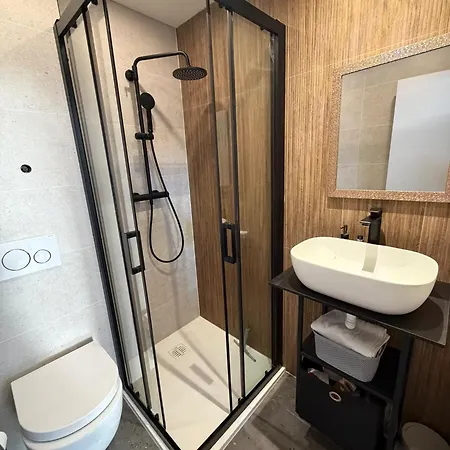 Casa Tea Close To The Queen Beach- By Ta Leut Agency Appartement