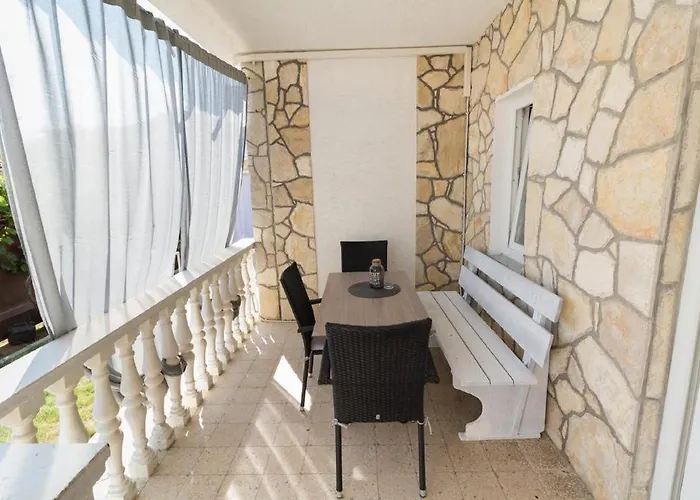 Casa Tea Close To The Queen Beach- By Ta Leut Agency דירה פריבלאקה